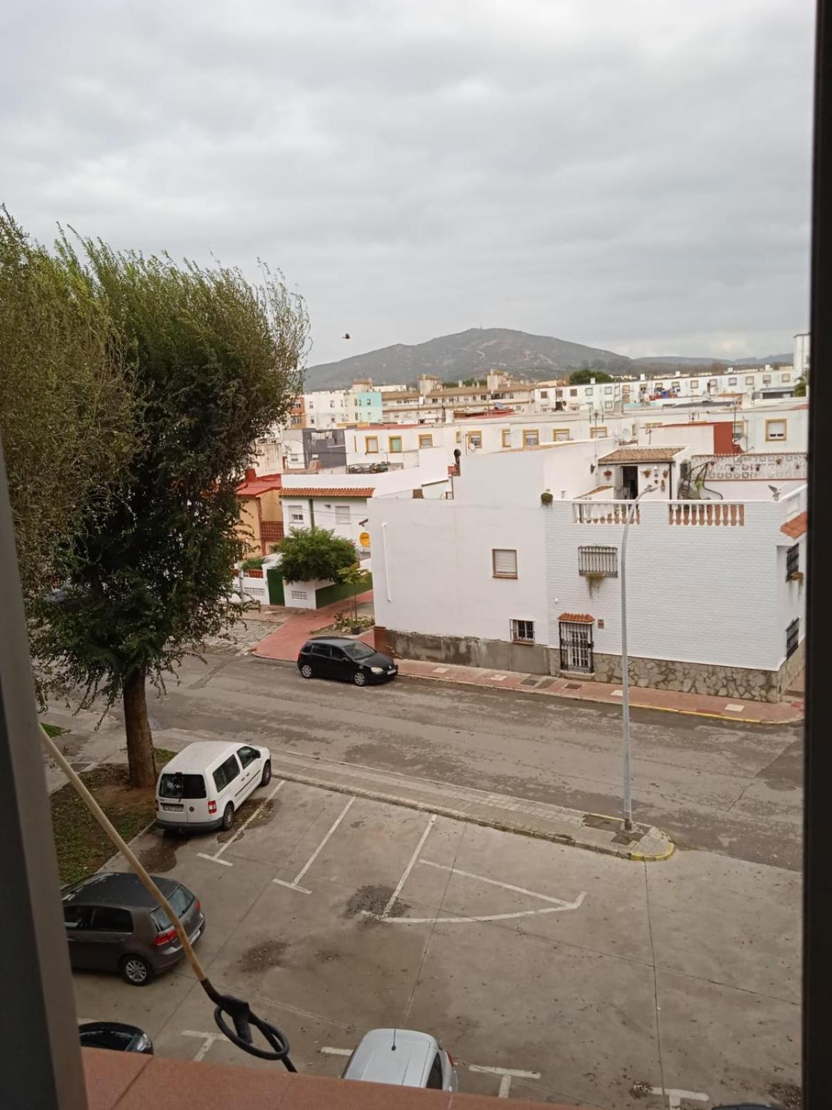 Vistas A 3 Paises Y 2 Continentes 1º Linea De Playa A 5 Minutos De Gibraltar Apartment La Linea de la Concepcion Bagian luar foto
